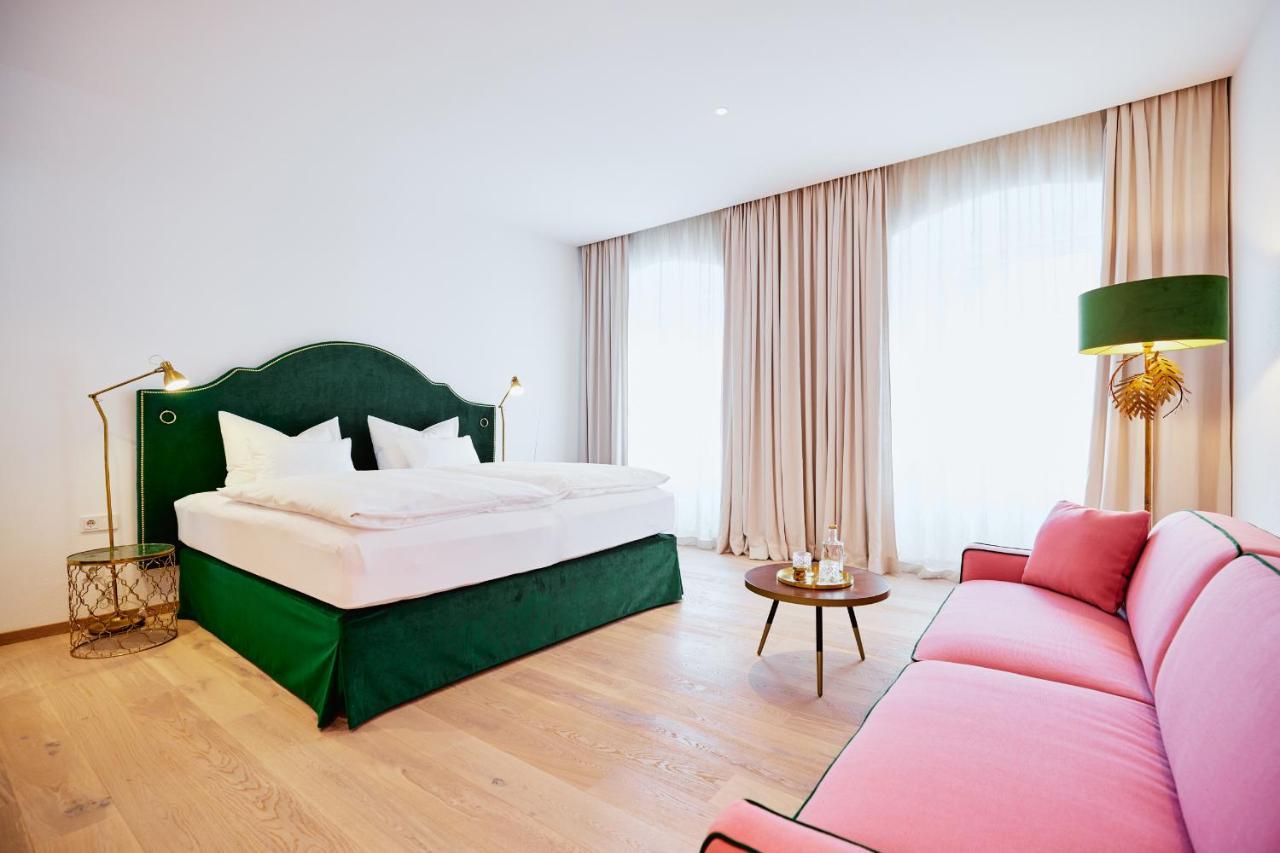 Boutiquehotel Zum Goldenen Hirschen Gmunden Exterior foto