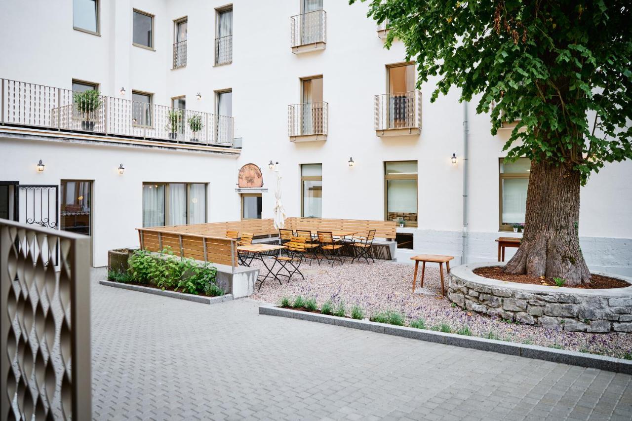 Boutiquehotel Zum Goldenen Hirschen Gmunden Exterior foto