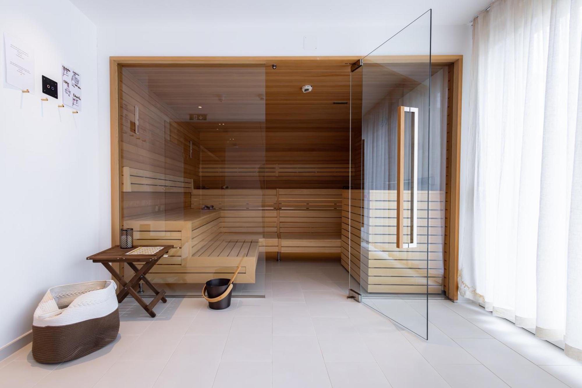 Boutiquehotel Zum Goldenen Hirschen Gmunden Exterior foto