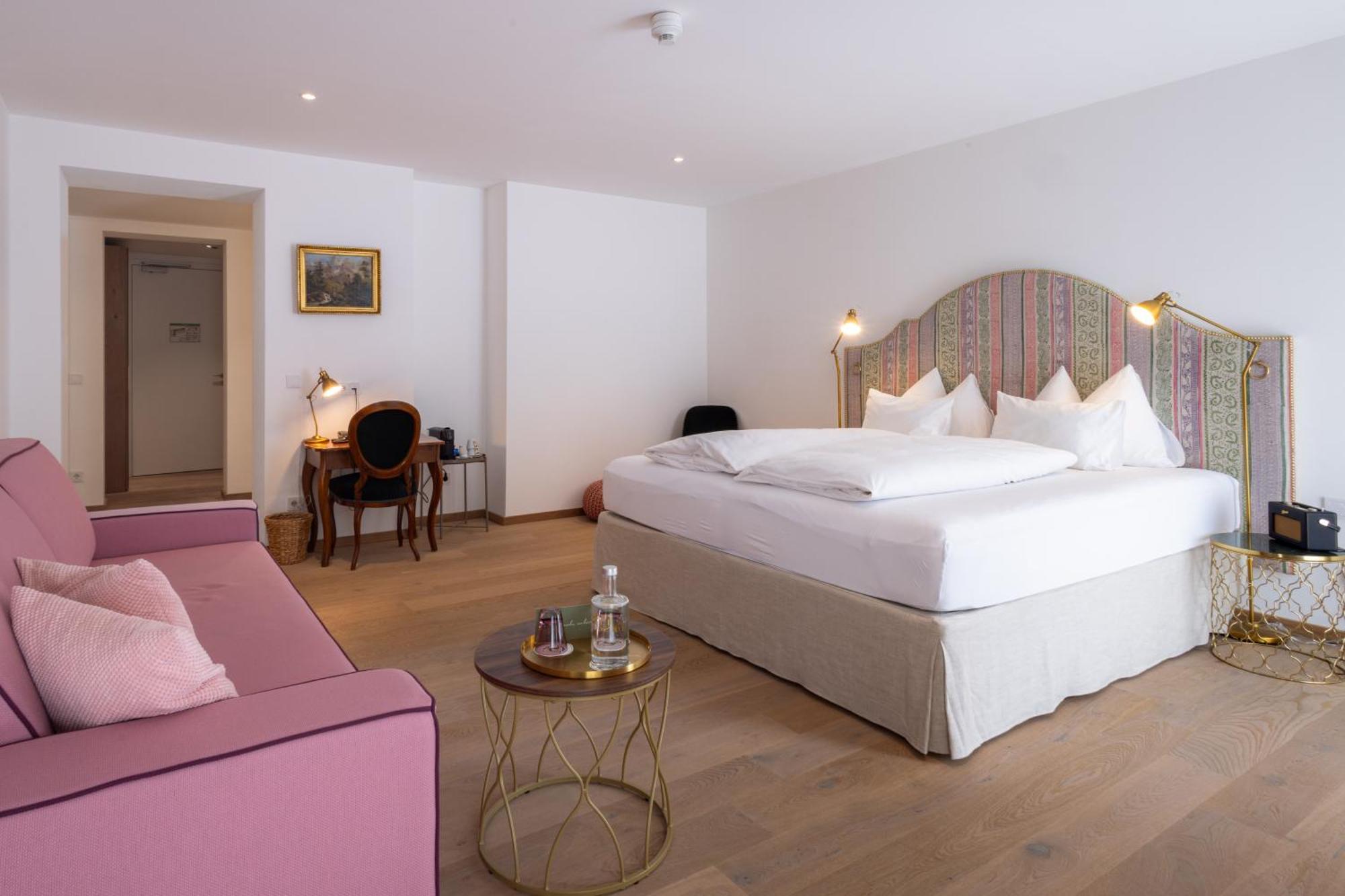 Boutiquehotel Zum Goldenen Hirschen Gmunden Exterior foto